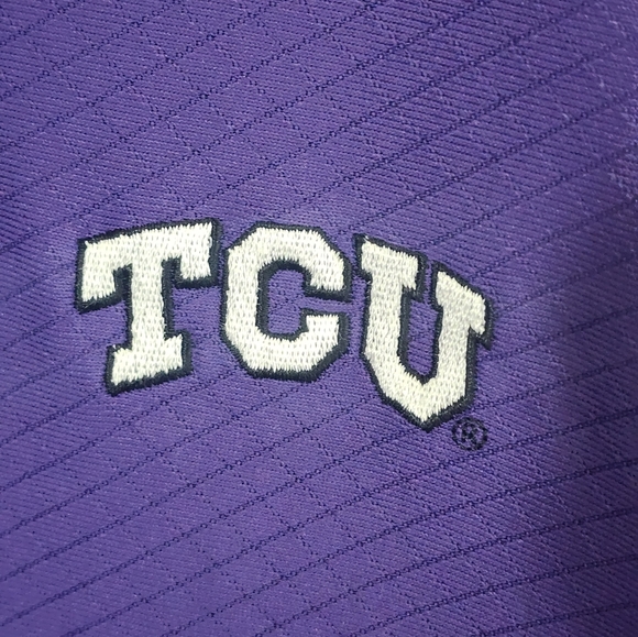 Nike dri fit tcu large.       Bin 27 - Picture 5 of 6